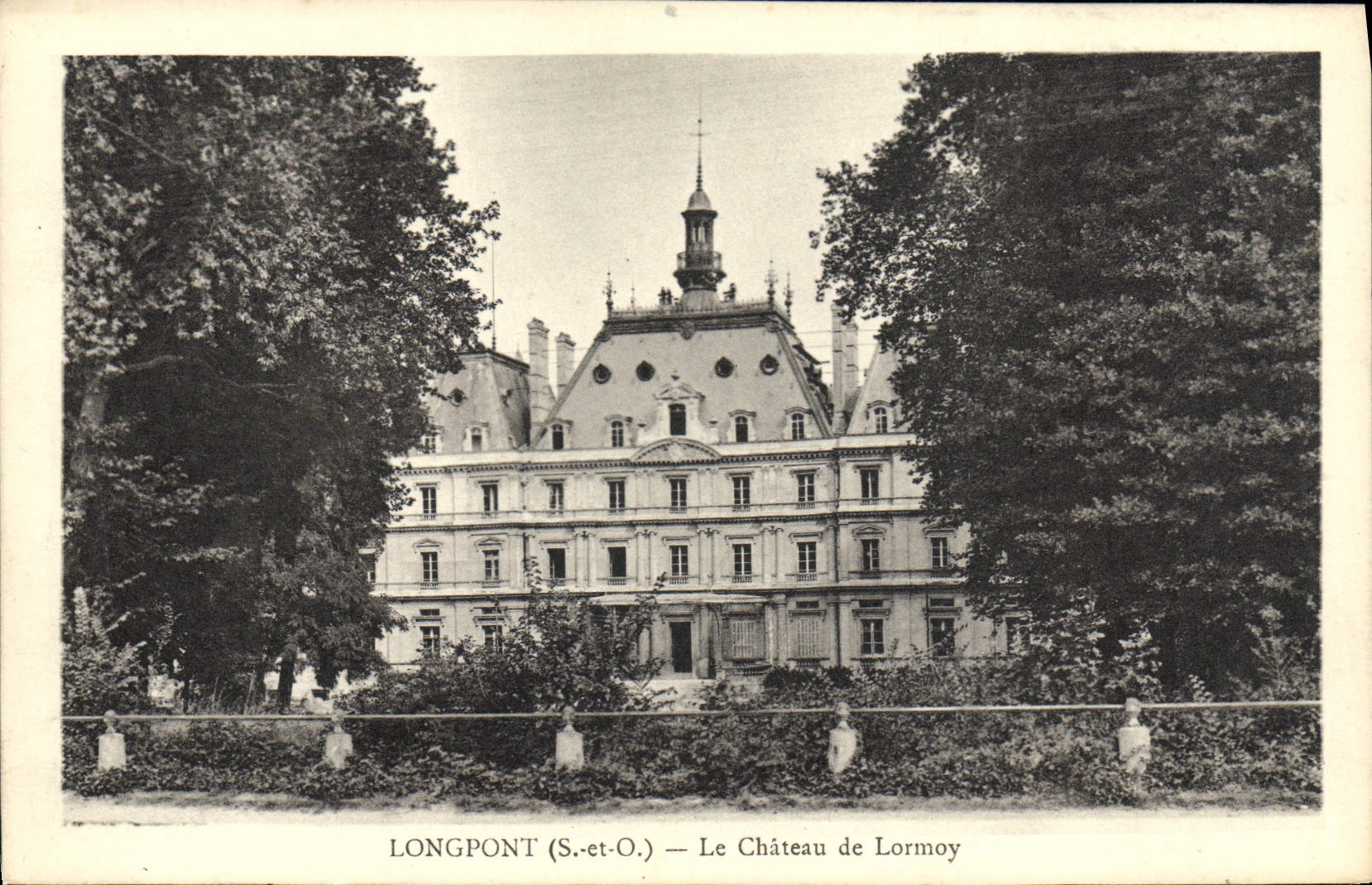 CPA Longpont Le Chateau De Lormoy