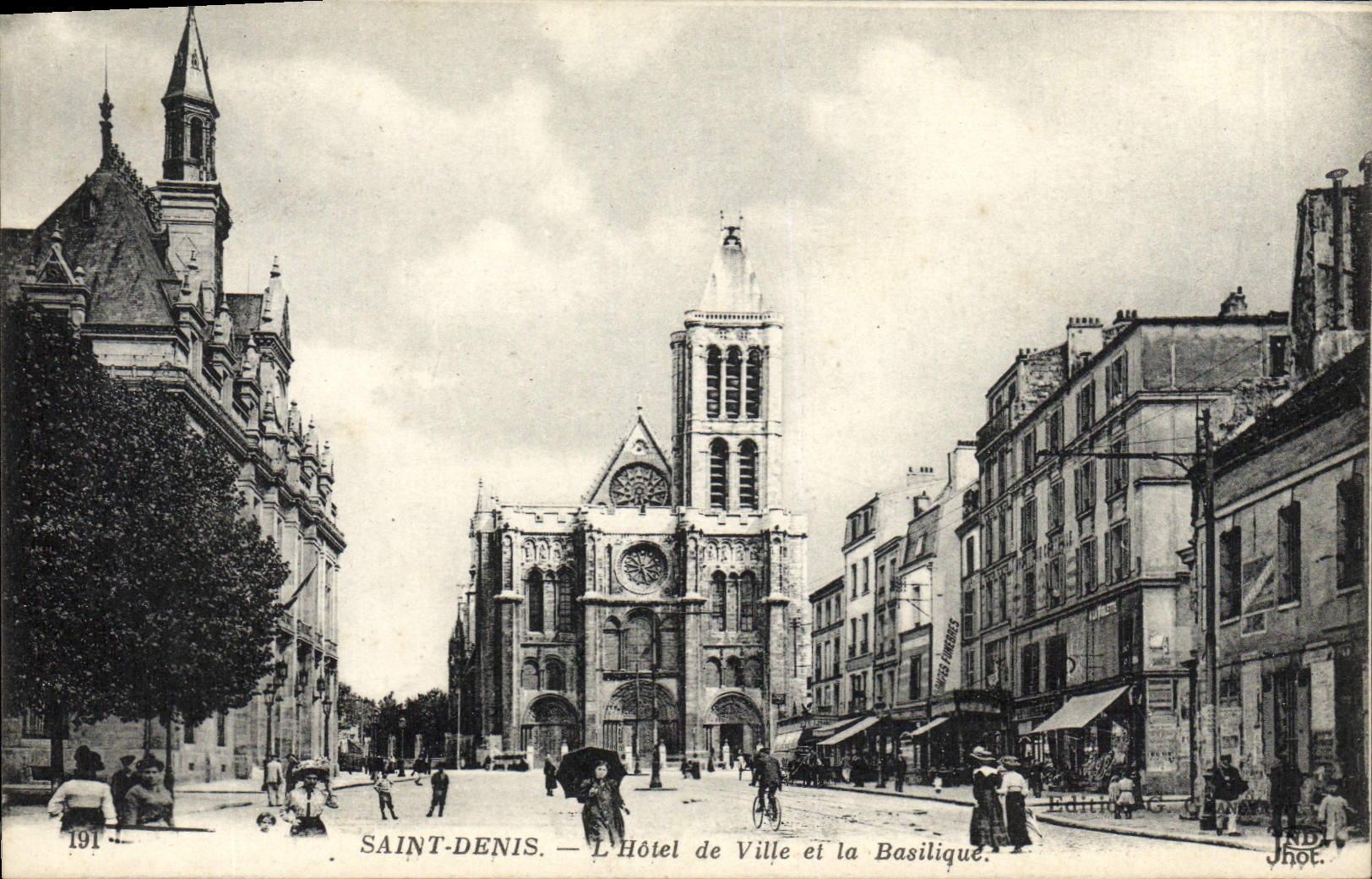 POSTAL Denis santo de la VENDIMIA el ayuntamiento y la basílica