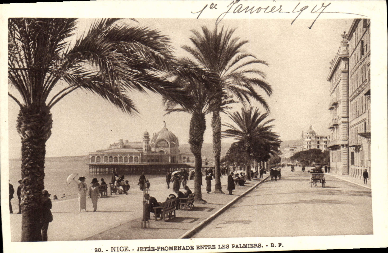 CPA Nice Jetee Promenade Entre Les Palmiers