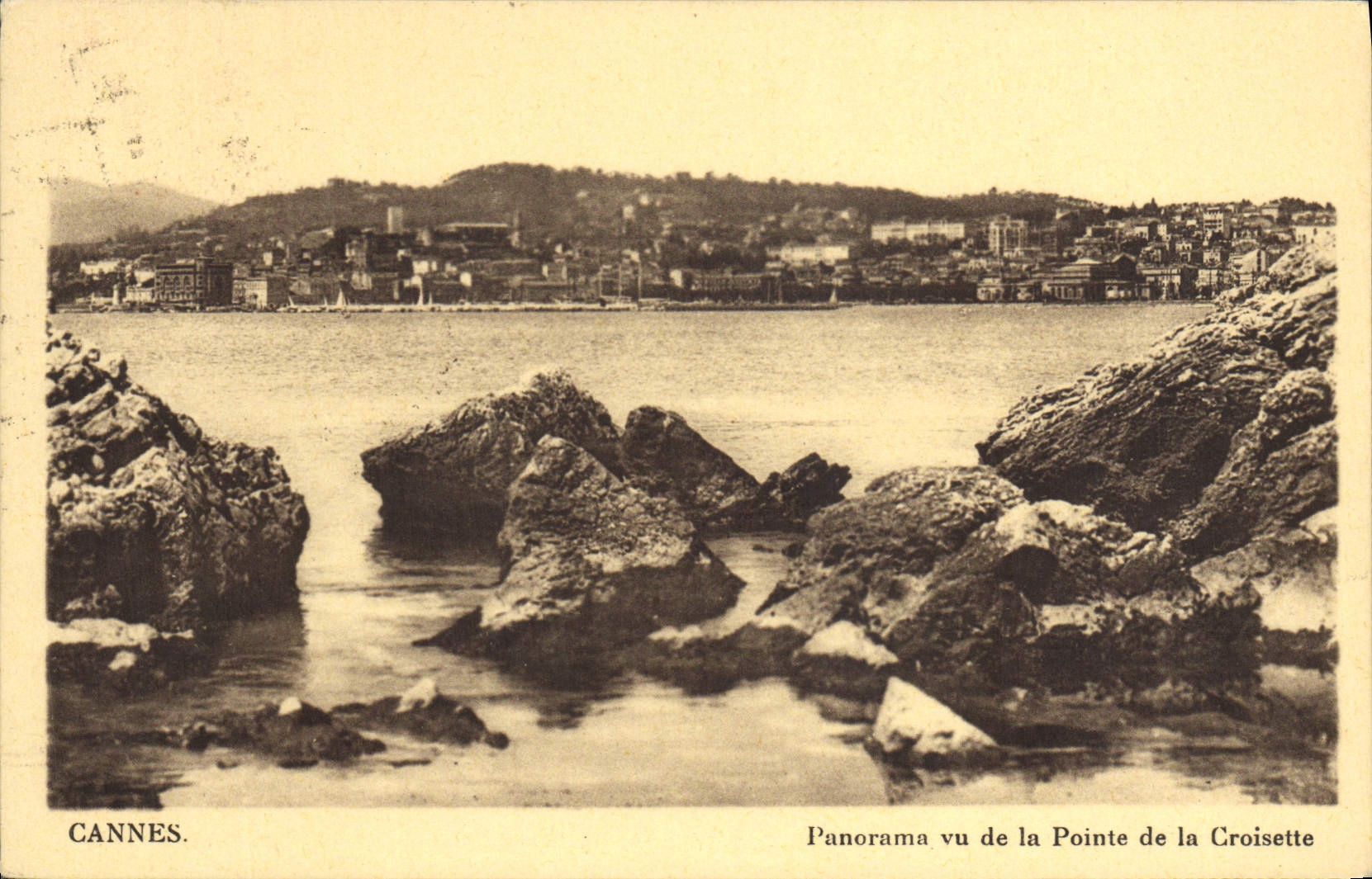 CPA Cannes Panorama Vu De La Pointe De La Croisette