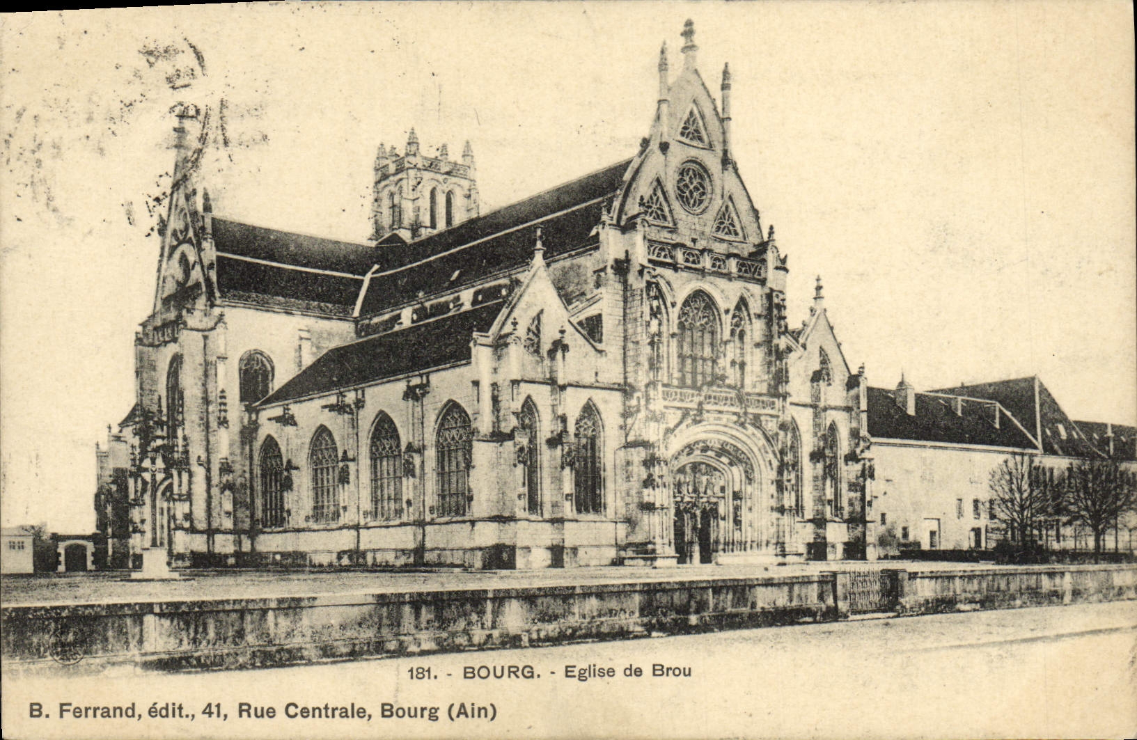 CPA Bourg Eglise de Brou 
