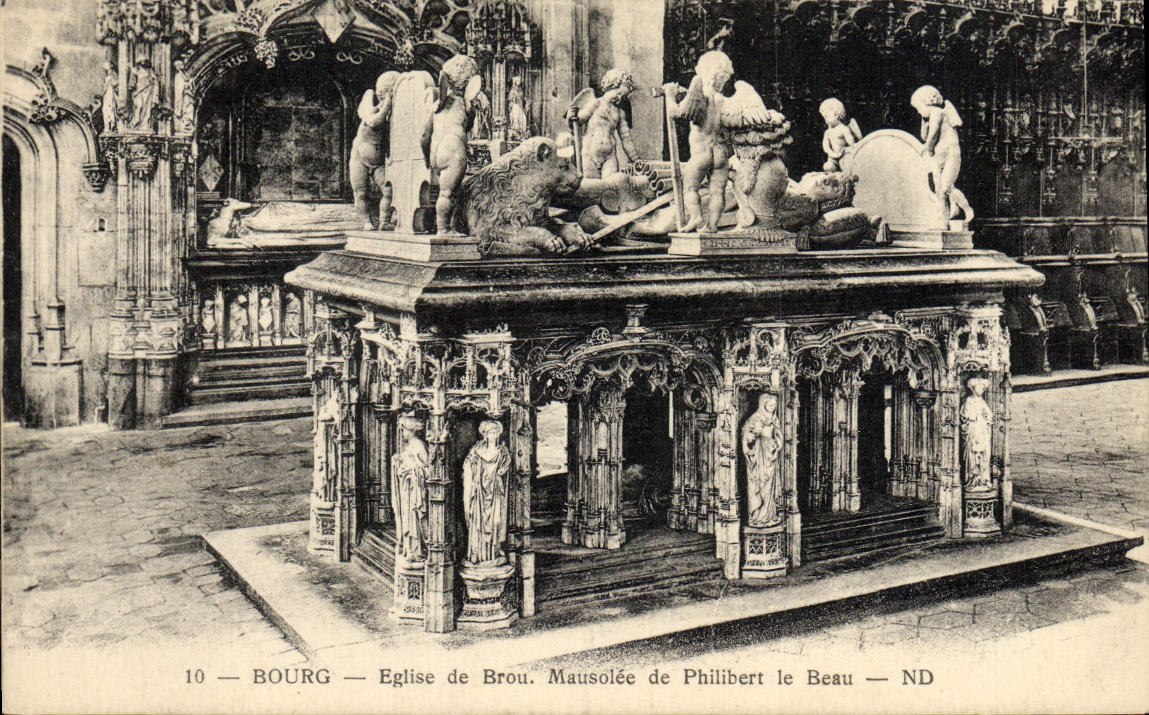 CPA Bourg Eglise de Brou Mausolee de Philibert le Beau