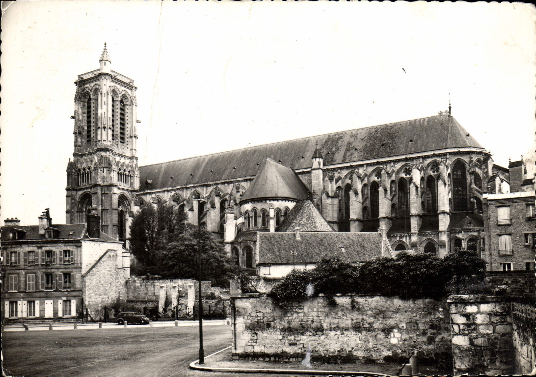 POSTAL MODERNA Soissons la catedral