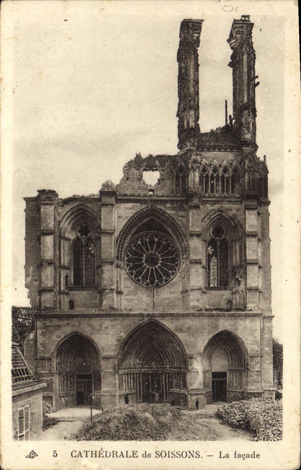 Catedral de Soissons Miltiaira de la POSTAL de la VENDIMIA