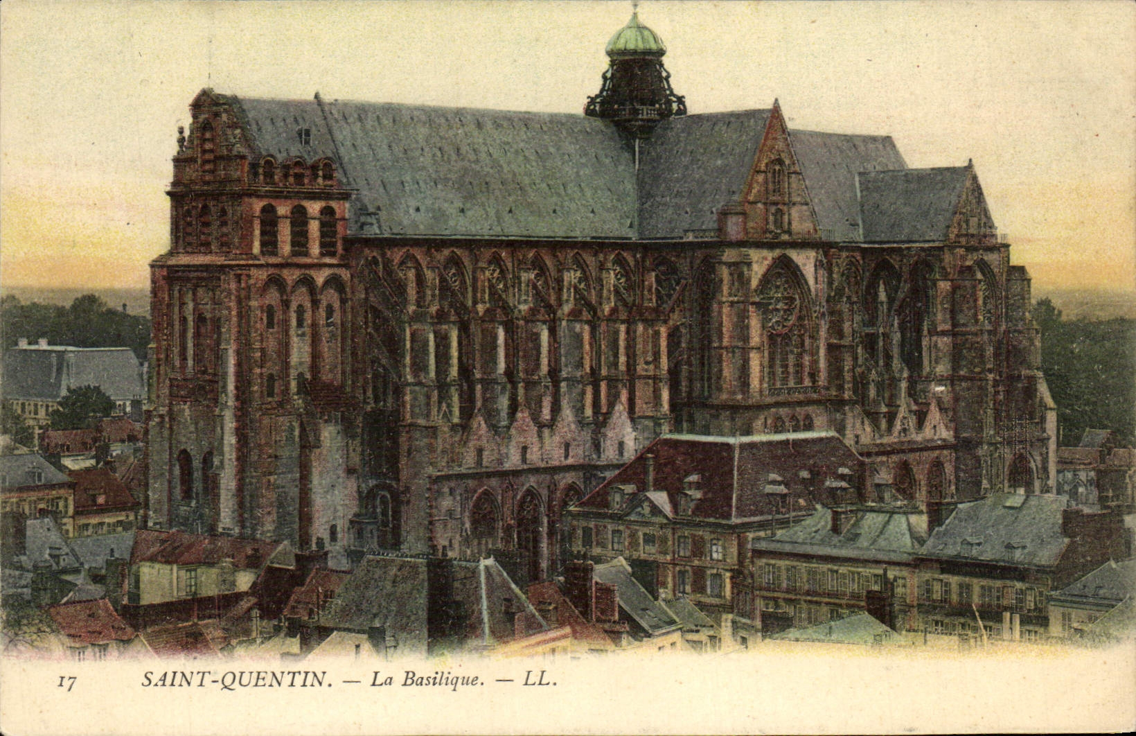 VINTAGE POSTCARD Saint Quentin the basilica