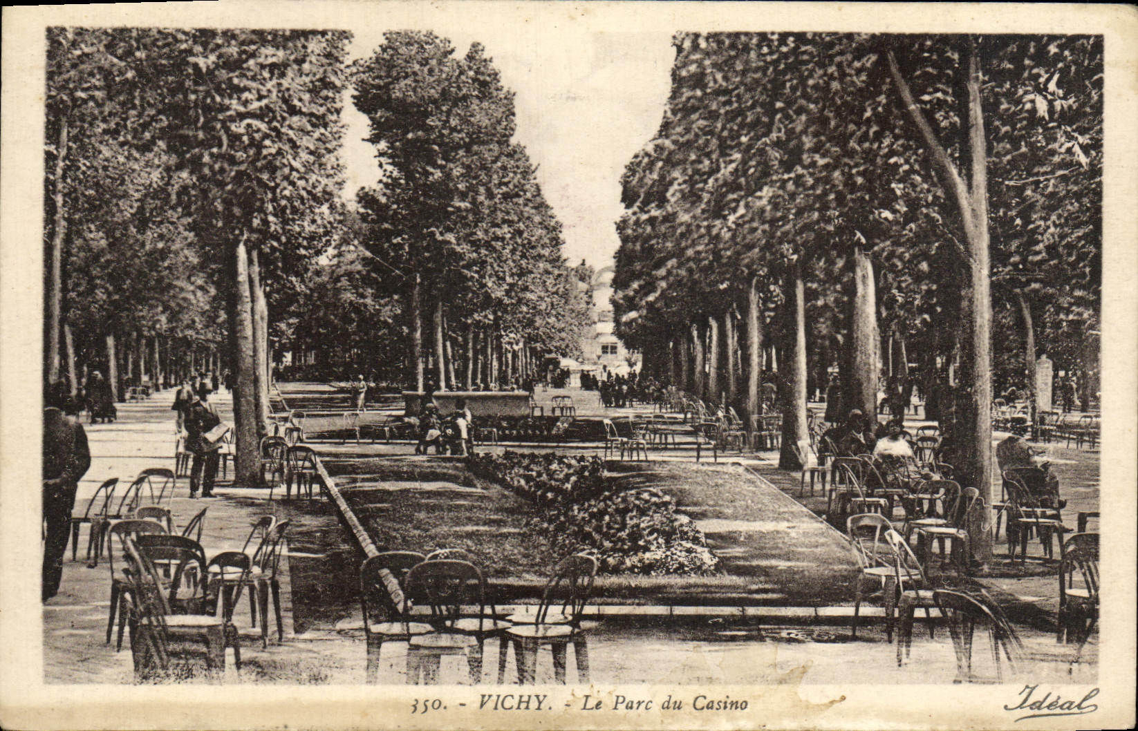 CPA Vichy Le Parc du Casino