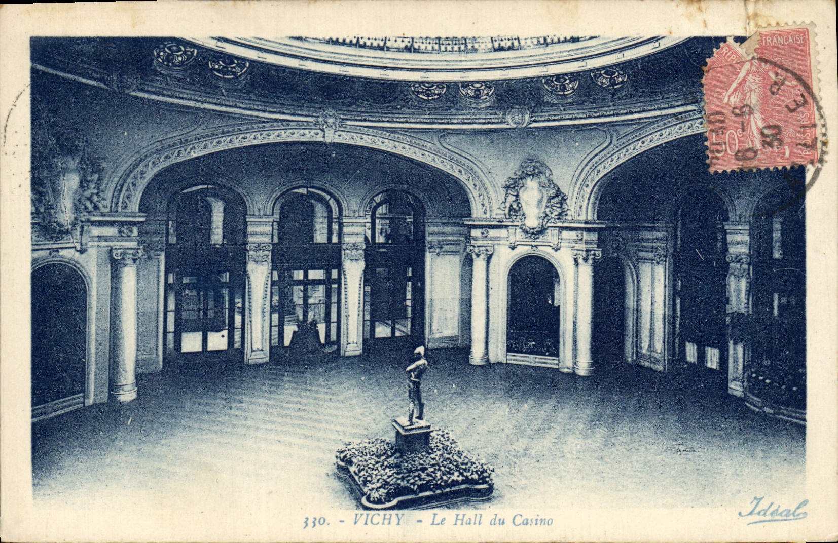 CPA Vichy Le Hall du Casino
