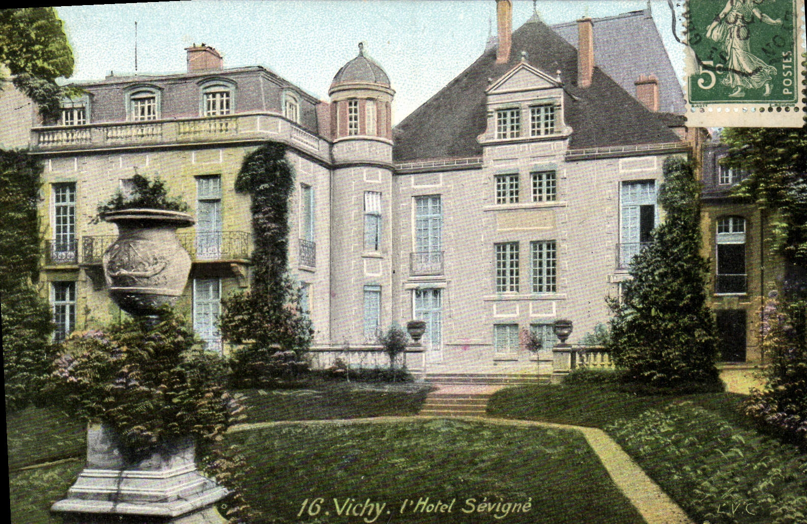 CPA Vichy L'Hotel Sevigne