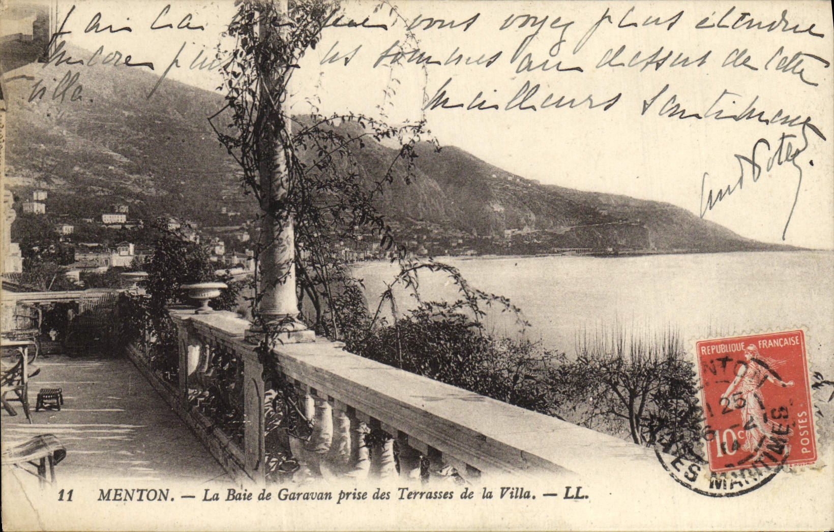 POSTAL de la VENDIMIA Menton la bahía De Garavan Taken de las terrazas del chalet