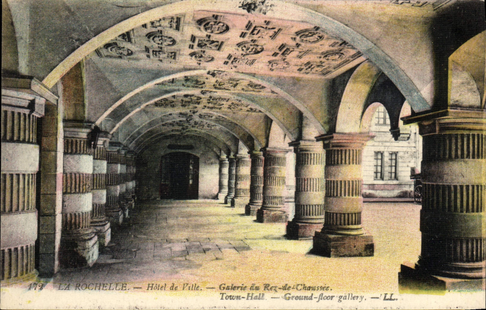 VINTAGE POSTCARD La Rochelle Town hall Gallery Of Rez of roadway