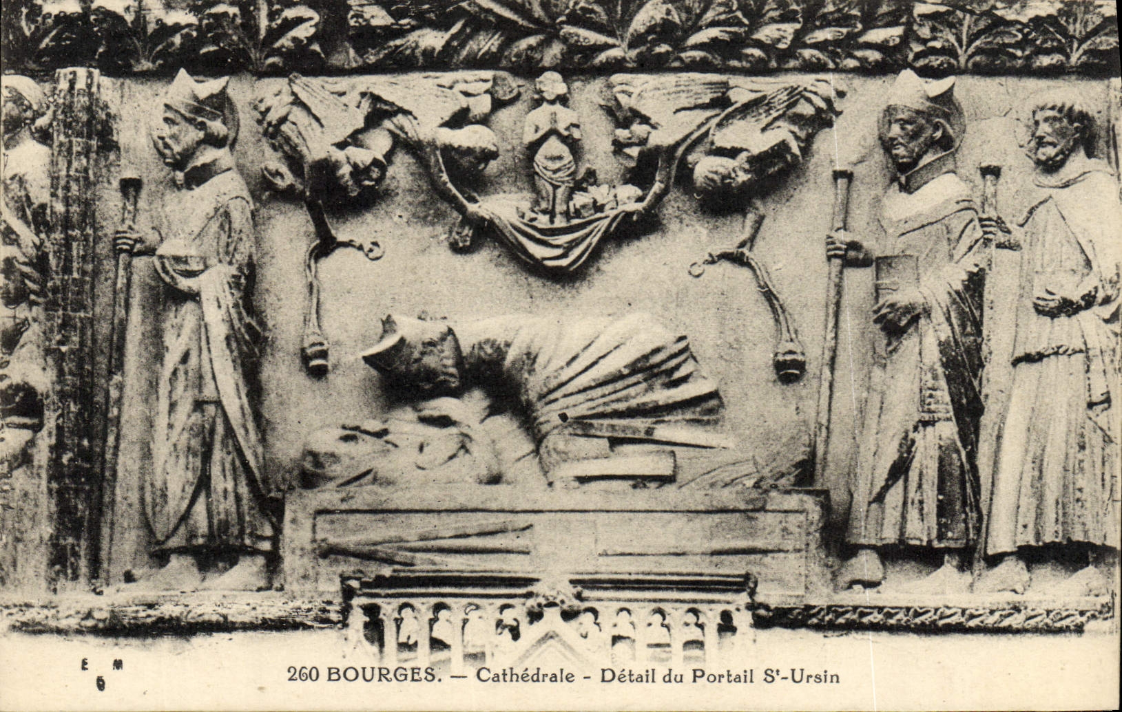 Detalle de la catedral de Bourges de la POSTAL de la VENDIMIA del St Ursin de la puerta