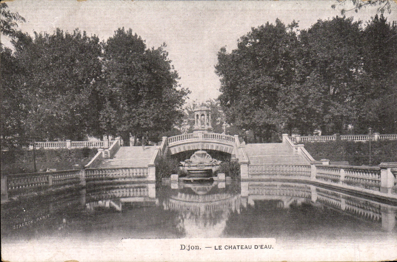 VINTAGE POSTCARD Dijon the Water Tower
