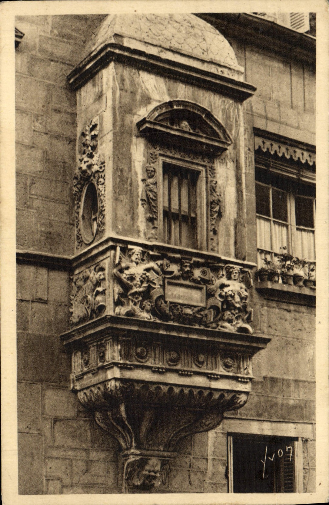 CPA Dijon Echauguette Renaissance Rue de la Vannerie