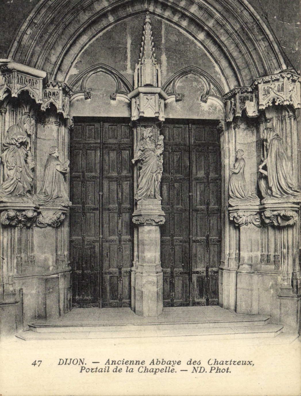 VINTAGE POSTCARD Dijon Old Abbey of the Carthusian monks Gate of the vault