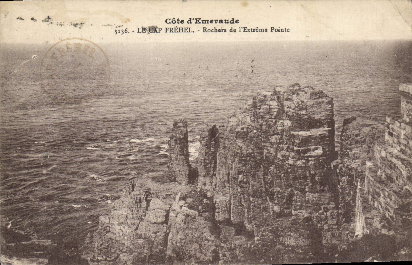 CPA Le Cap Frehel Rochers de l'Extreme pointe