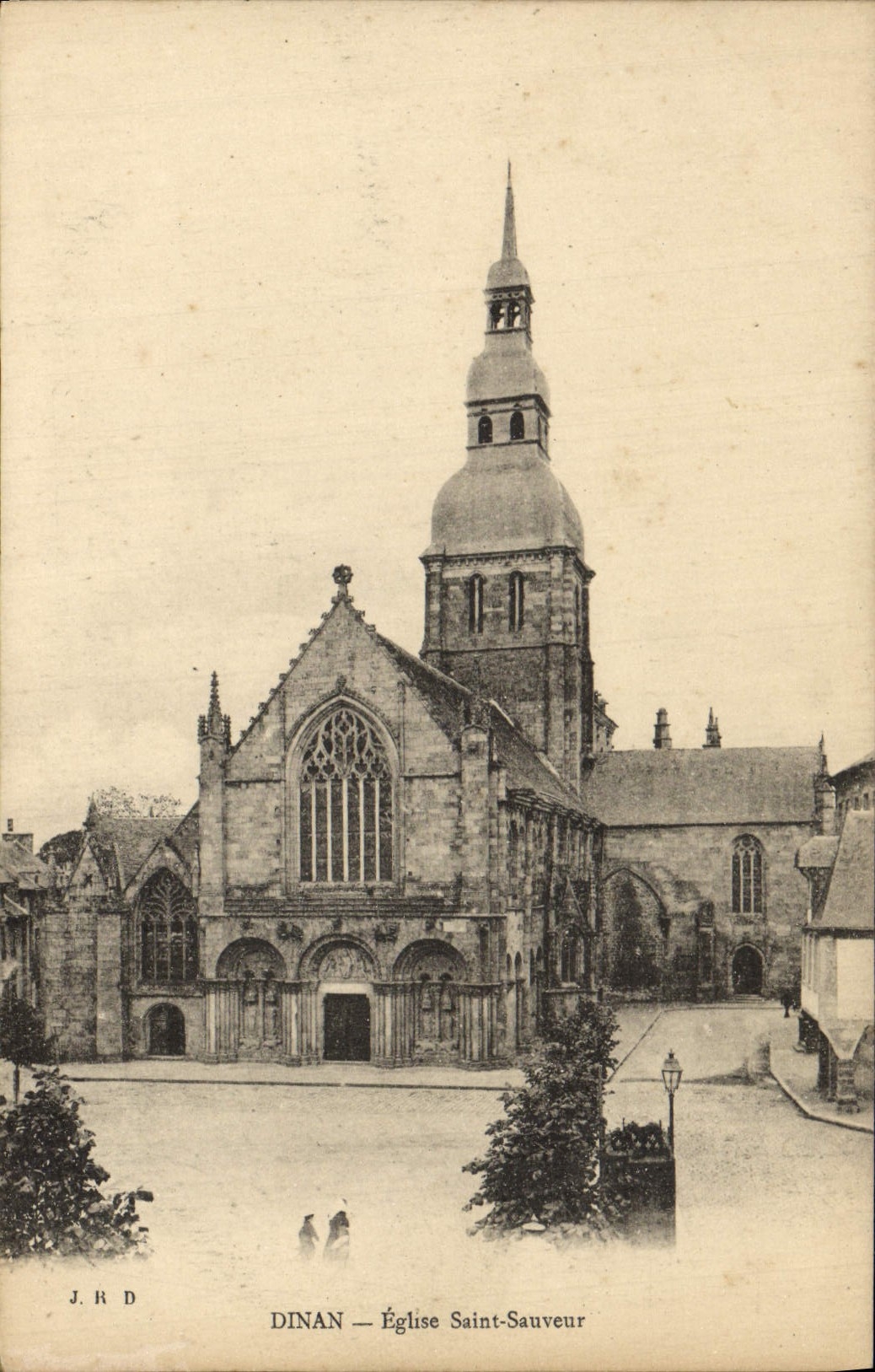 VINTAGE POSTCARD Dinan Church Saint Saver