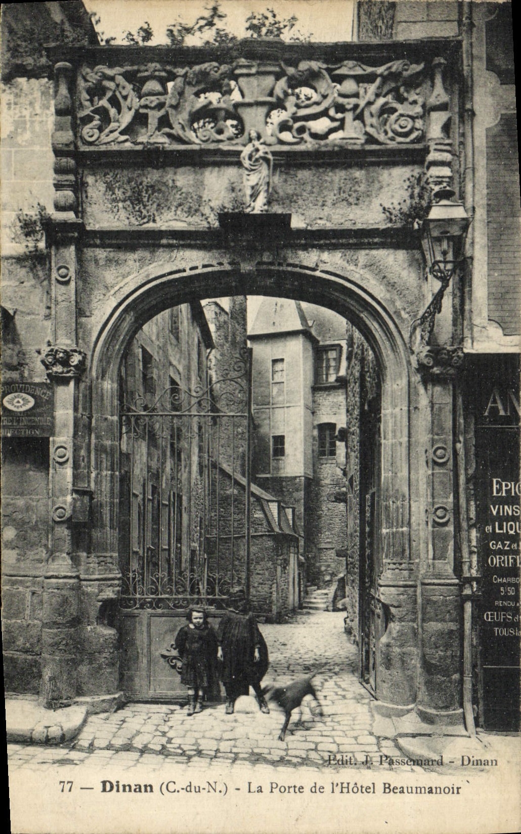 VINTAGE POSTCARD Dinan the Gate of Hotel Beaumanoir Children