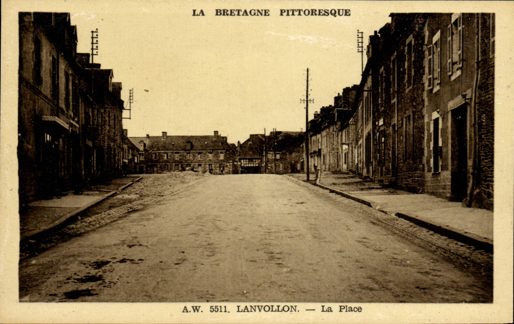 VINTAGE POSTCARD Lanvollon the Place