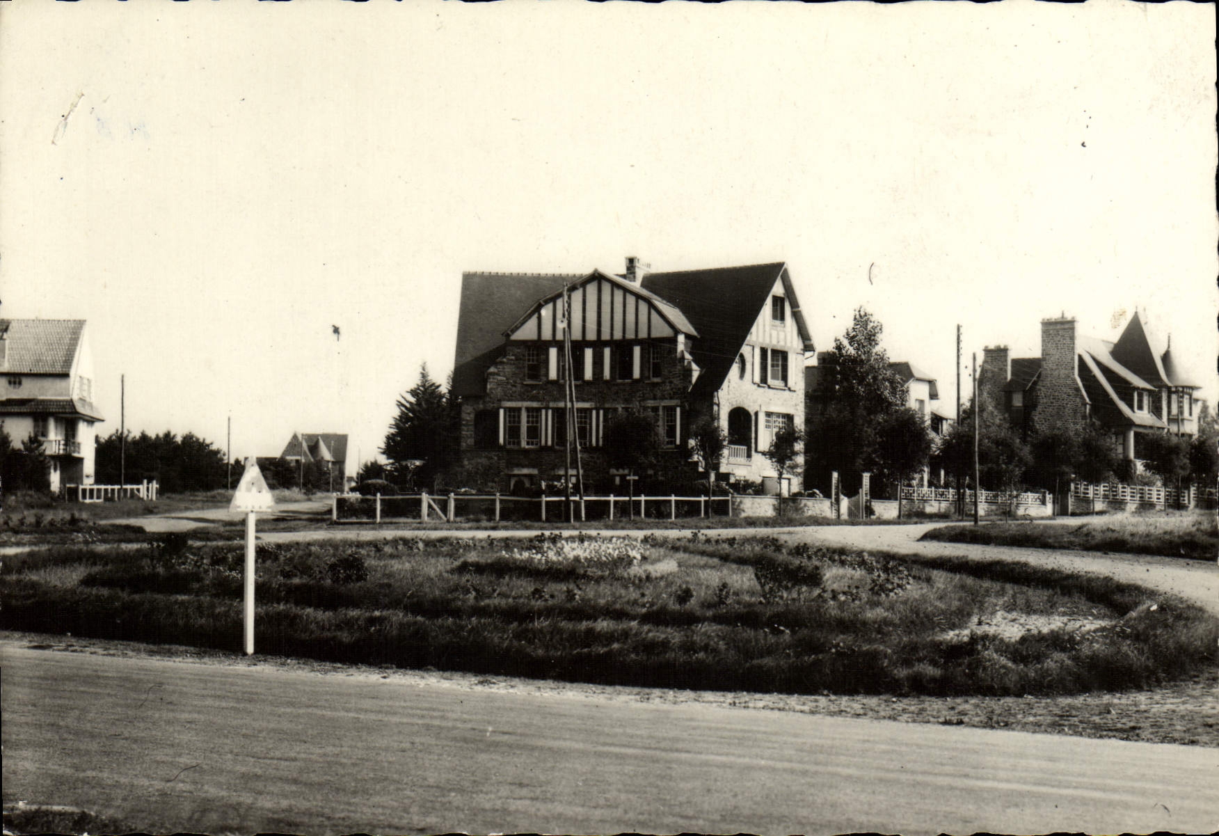 MODERN CARD Brittany Gold Sands Pines the Place Of Brittany