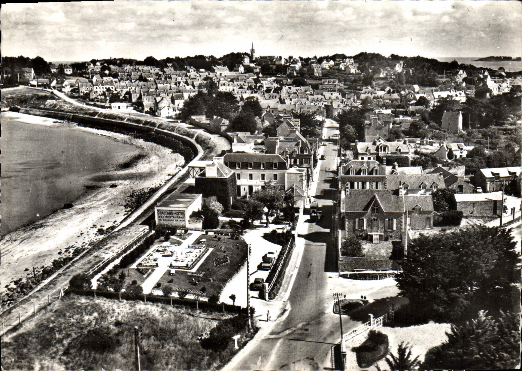MODERN CARD In Plane With the Top Of St Jacut Of the Sea View