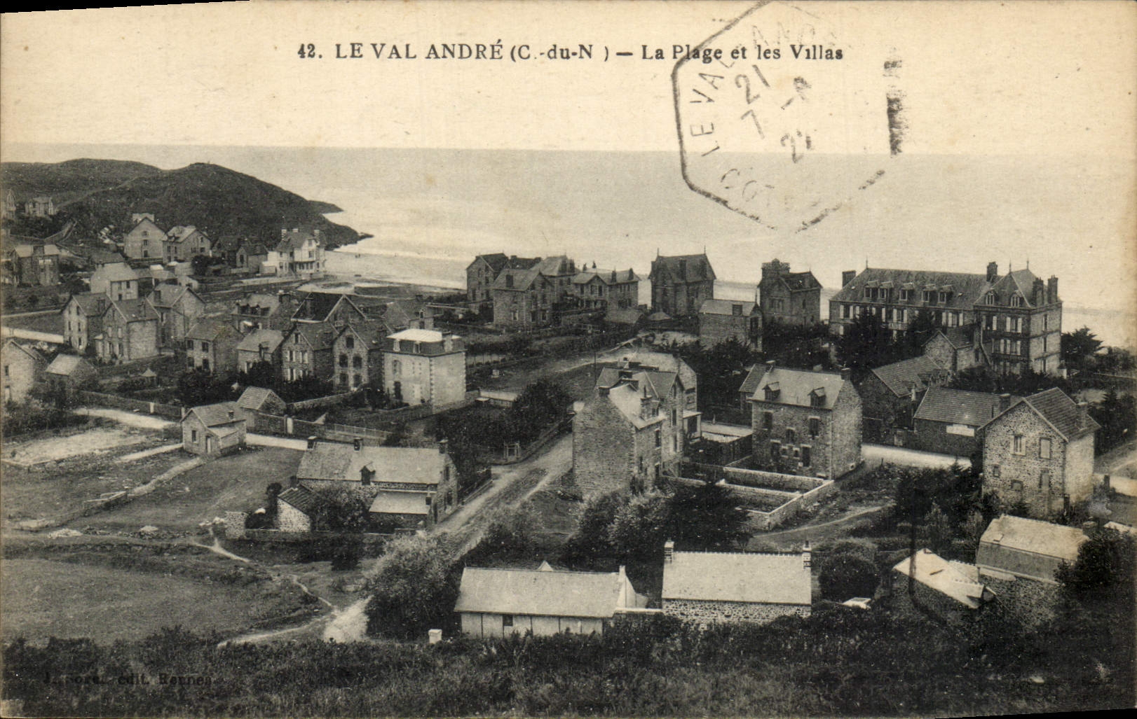 VINTAGE POSTCARD the Valley Andre the Beach And Villas