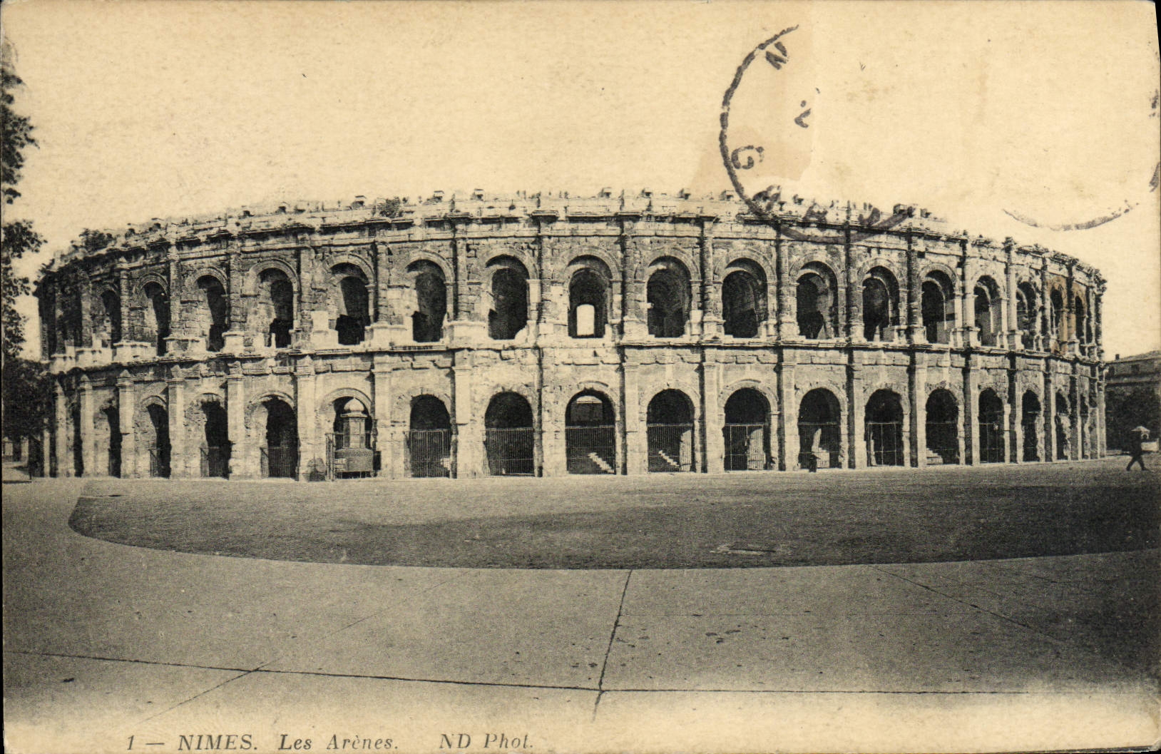 CPA Nimes Les Arenes