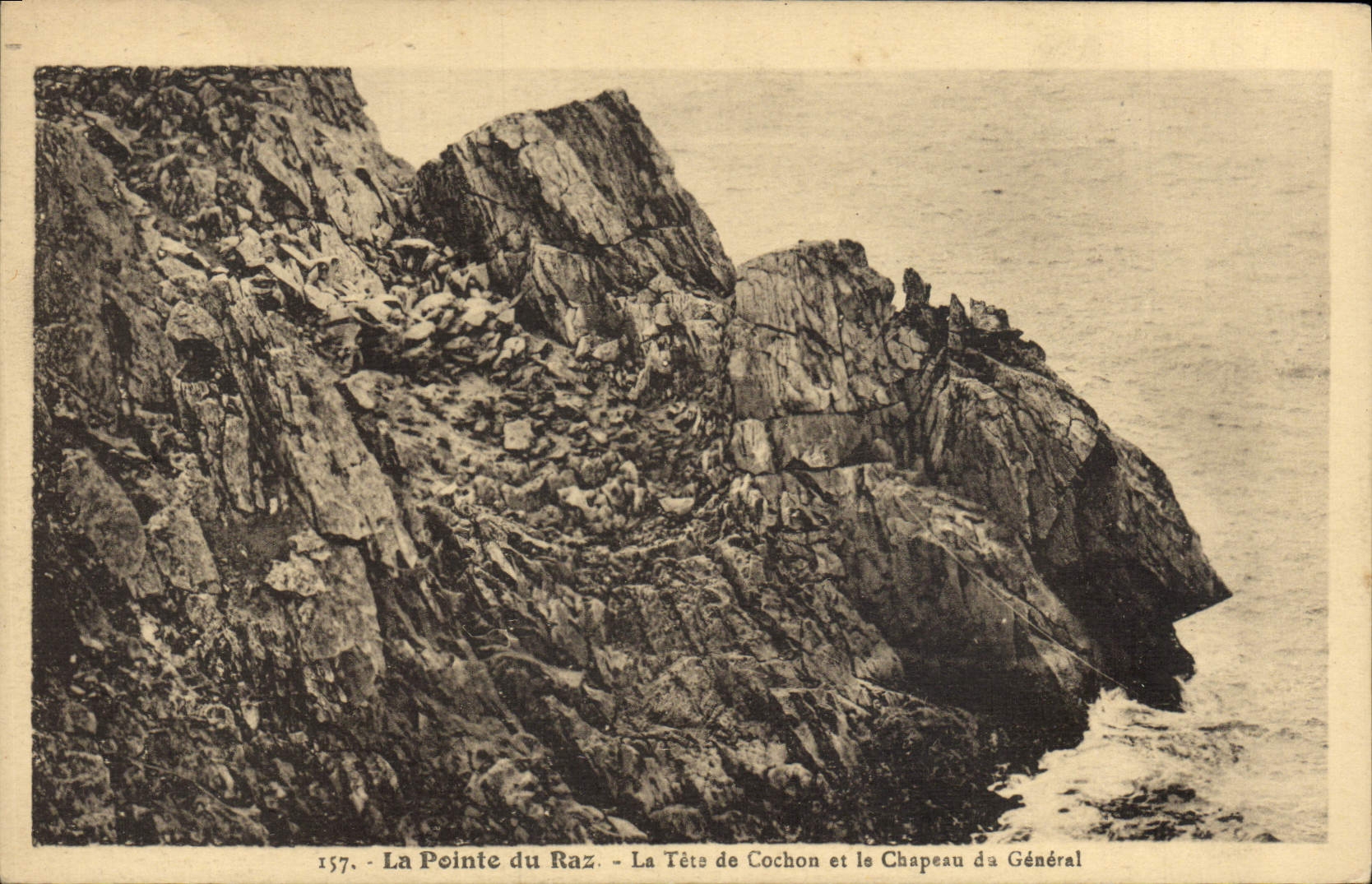 VINTAGE POSTCARD the Point Of the Strong current the Head Of Pig And the Hat Da General