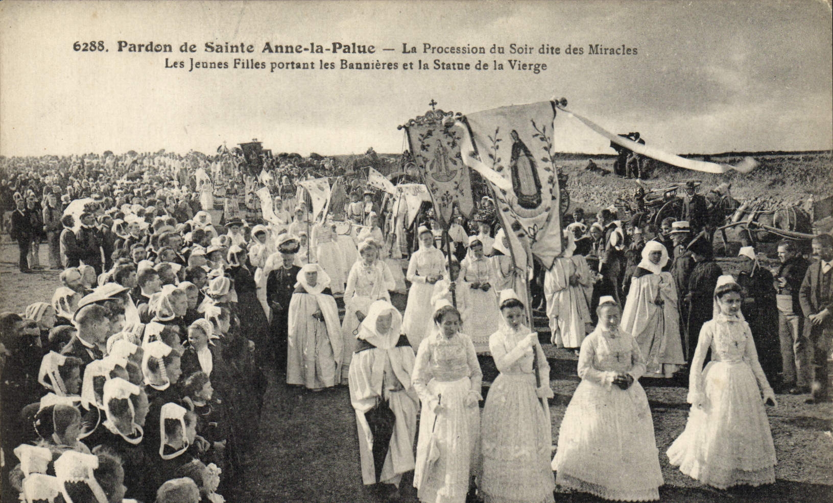 Perdón de la POSTAL de la VENDIMIA Sainte de Anne Palue la procesión de la tarde sabida en fecha la TAPA del folklore de los milagros