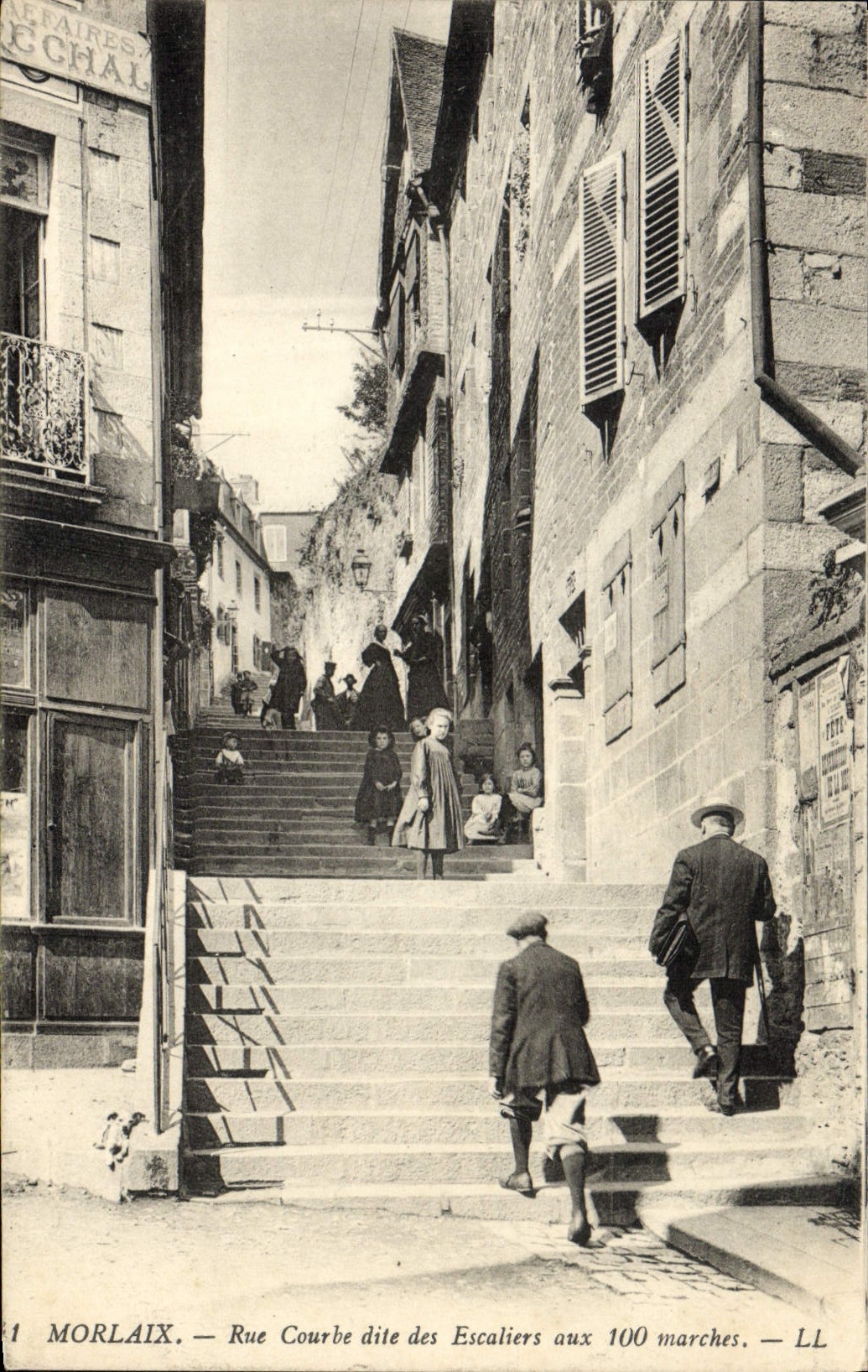 VINTAGE POSTCARD Morlaix Curved Street known as of the Staircases at the 100 steps Children
