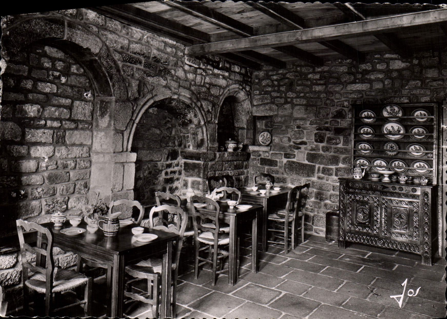 MODERN CARD Locronan Pancake shop Breton of the bottom of the place