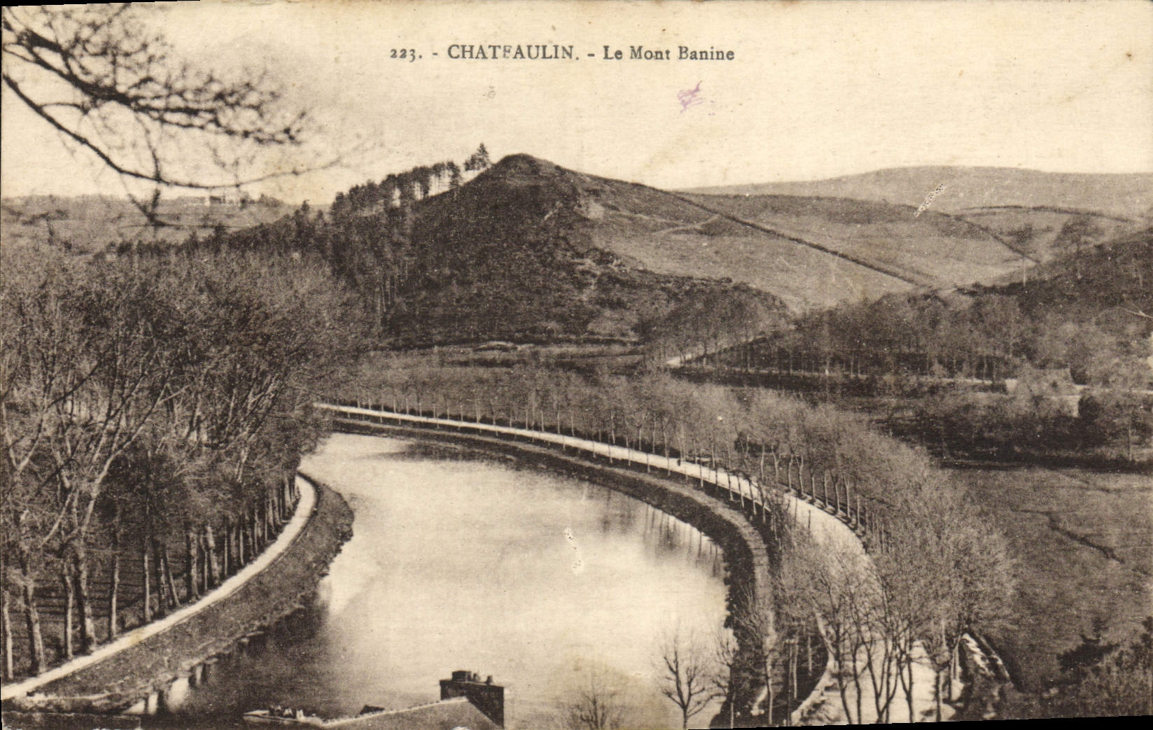 VINTAGE POSTCARD Chateaulin the Banine Mount