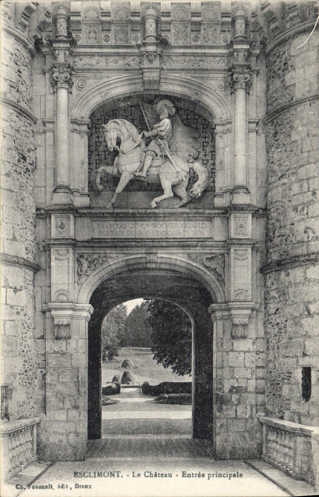 CPA Esclimont Le Chateau Entree Principale