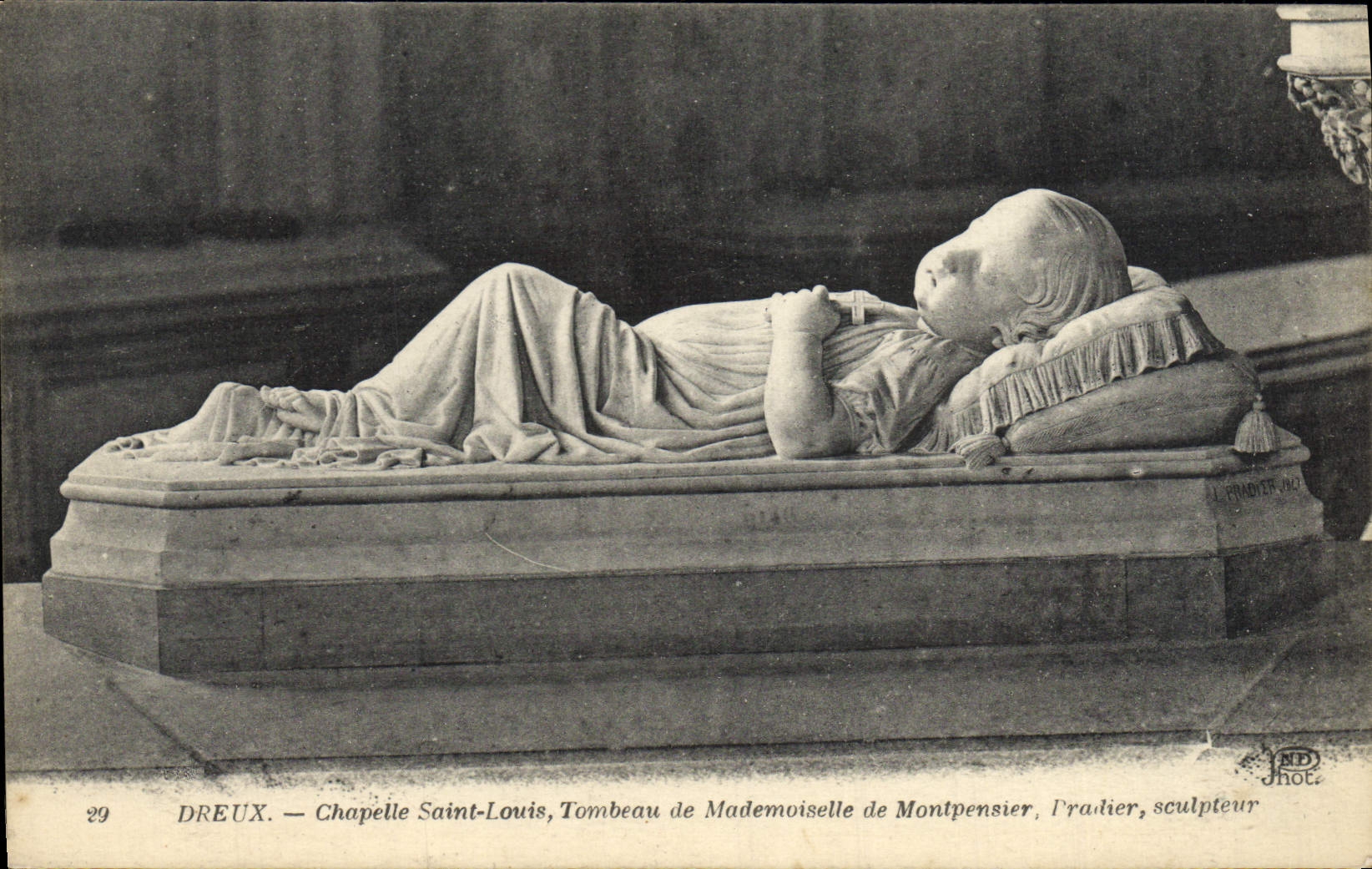 CPA Dreux Chapelle Saint Louis Tombeau De Mademoiselle De Montpensier