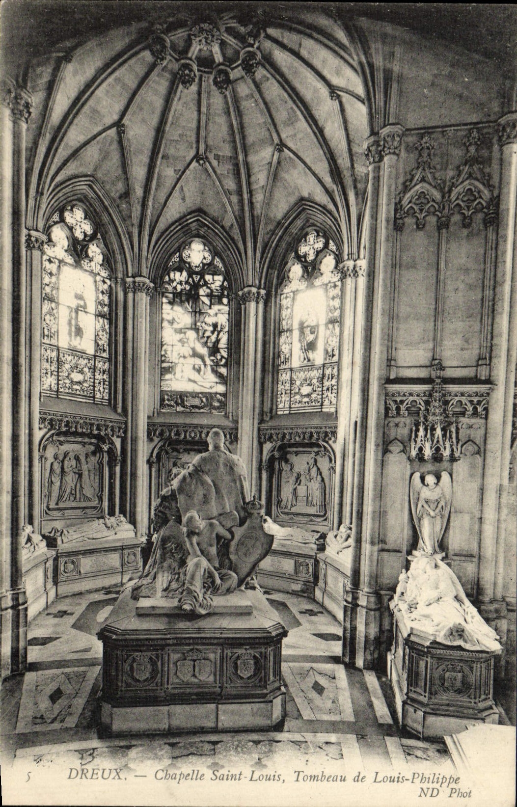 CPA Dreux Chapelle Saint Louis Tombeau De Louis Philippe