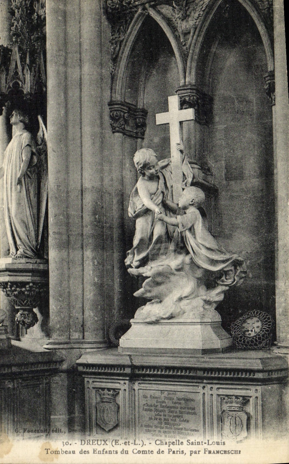 CPA Dreux Chapelle Saint Louis Tombeau Des Enfants Du Comte De Paris Par Franceschi