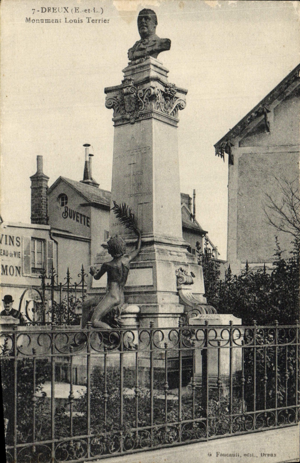 Madriguera de Louis del monumento de Dreux de la POSTAL de la VENDIMIA
