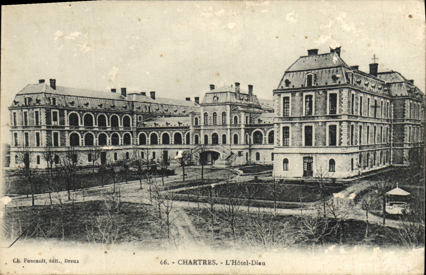 CPA Chartres L'Hotel Dieu