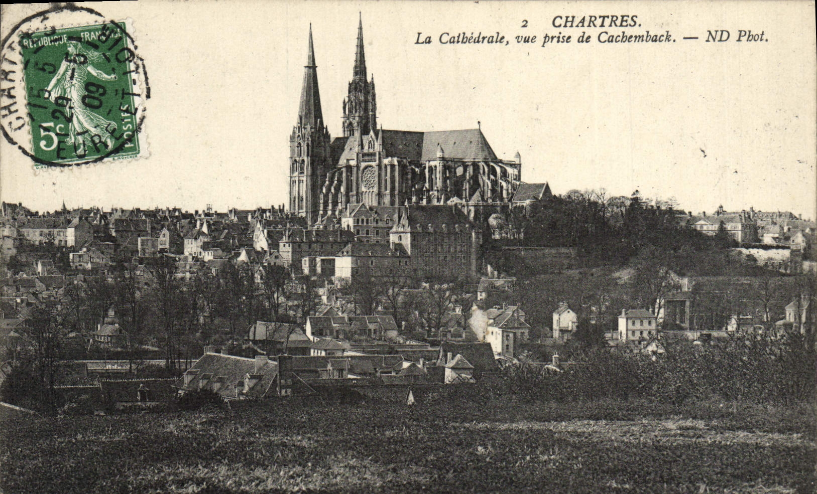 CPA Chartres La Cathedrale Vue Prise De Cachemback