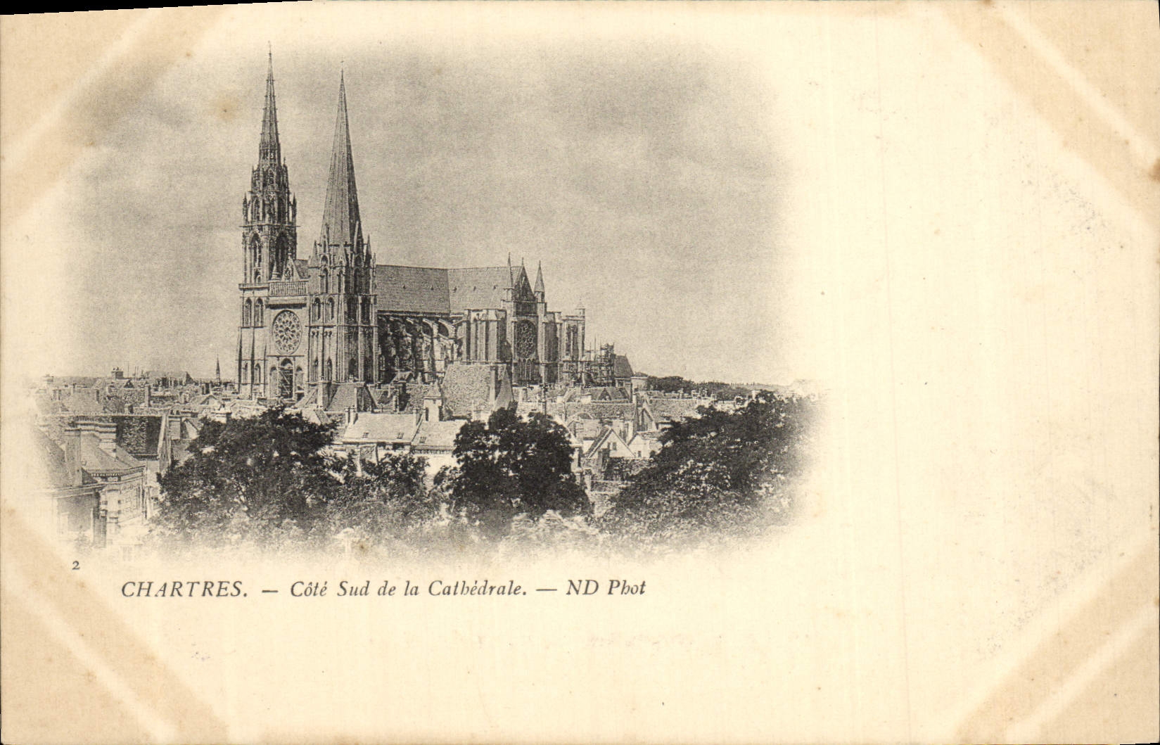 CPA Chartres Cote Sud De La Cathedrale