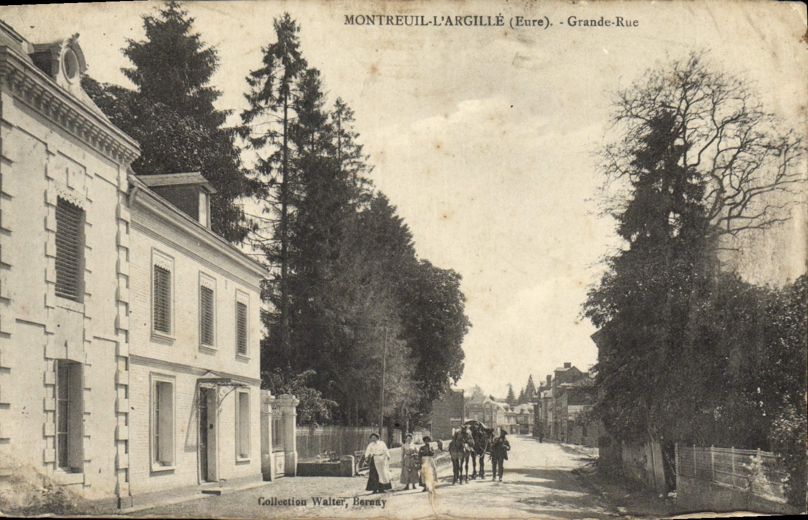 CPA Montreuil L'Argille Grande Rue