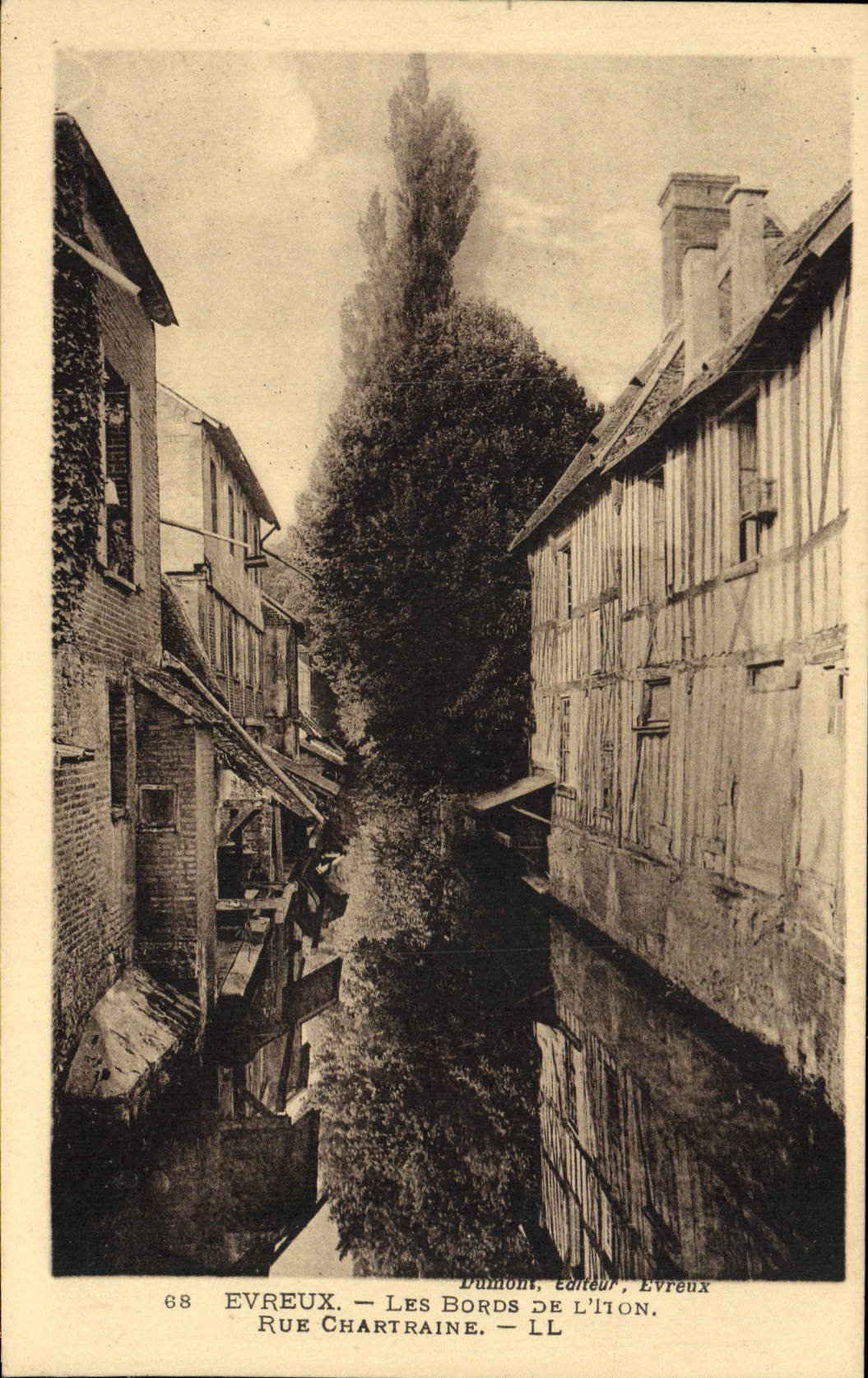 Bordes de Evreux de la POSTAL de la VENDIMIA de la calle Chartres-nativa de Iton