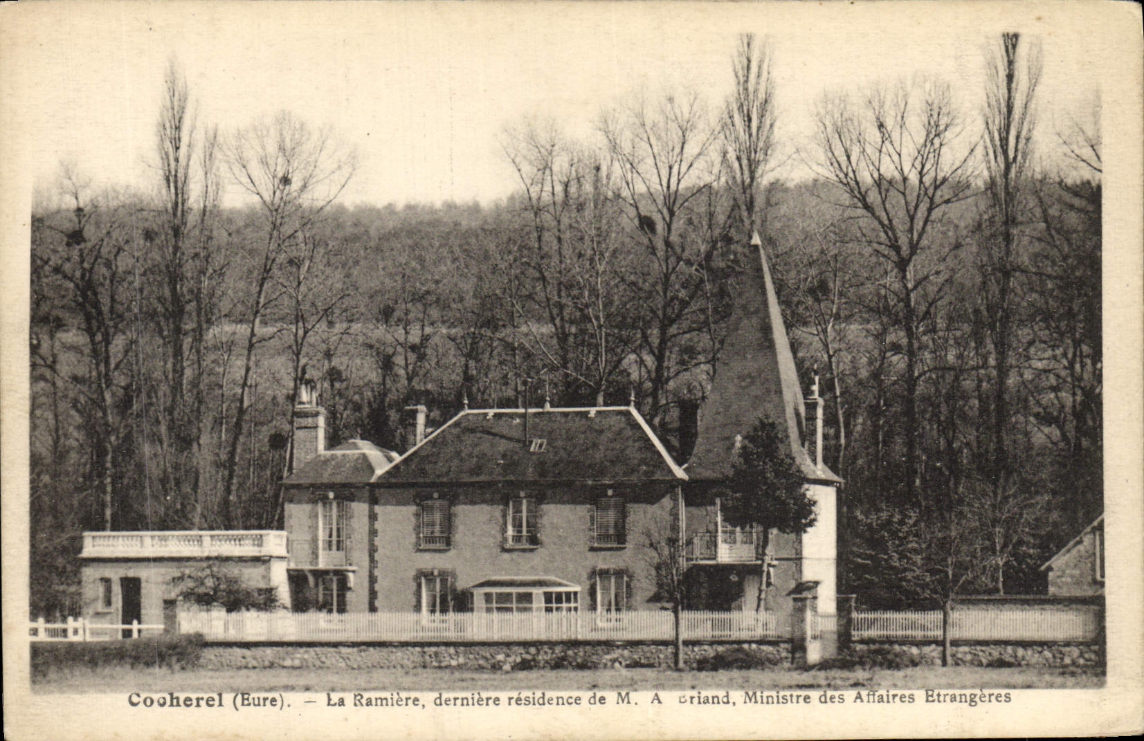 CPA Cocherel La Ramiere Derniere Residence de M Briand Ministre des Affaires Etrangeres
