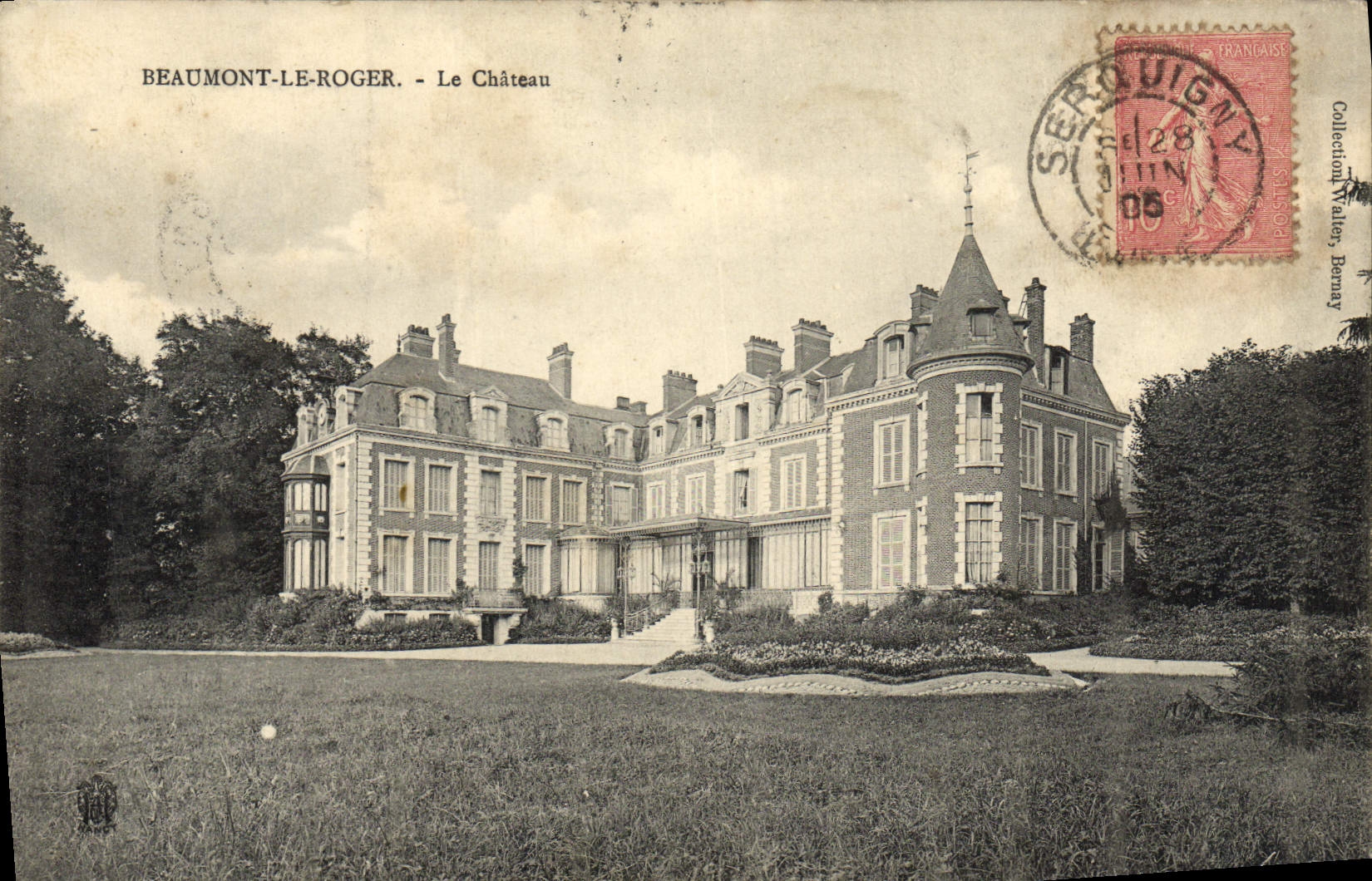 VINTAGE POSTCARD Beaumont the Roger the Castle