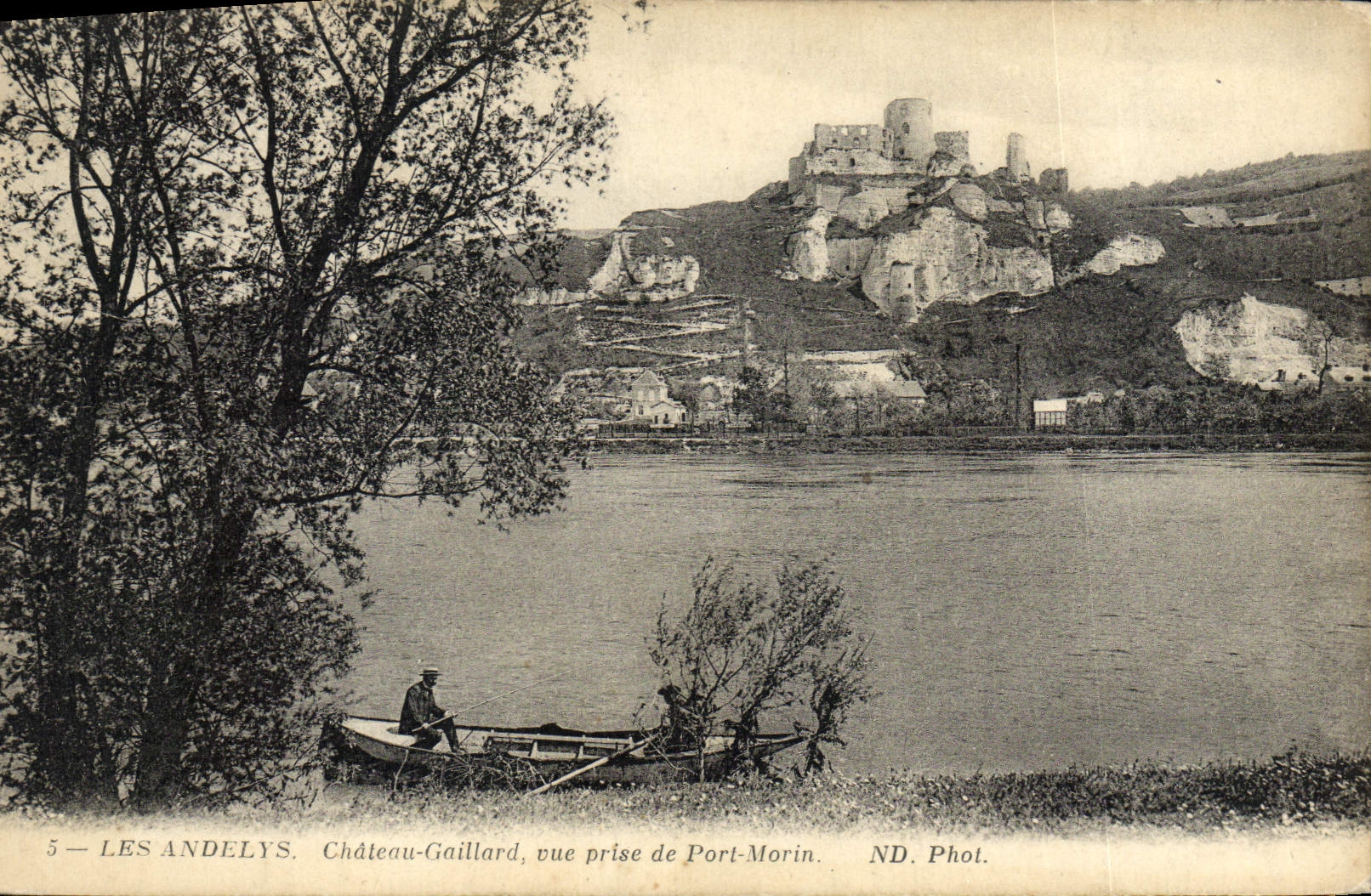 POSTAL Andelys Chiteau Generale de la VENDIMIA vista de Sinning portuario de los pescados de Morin