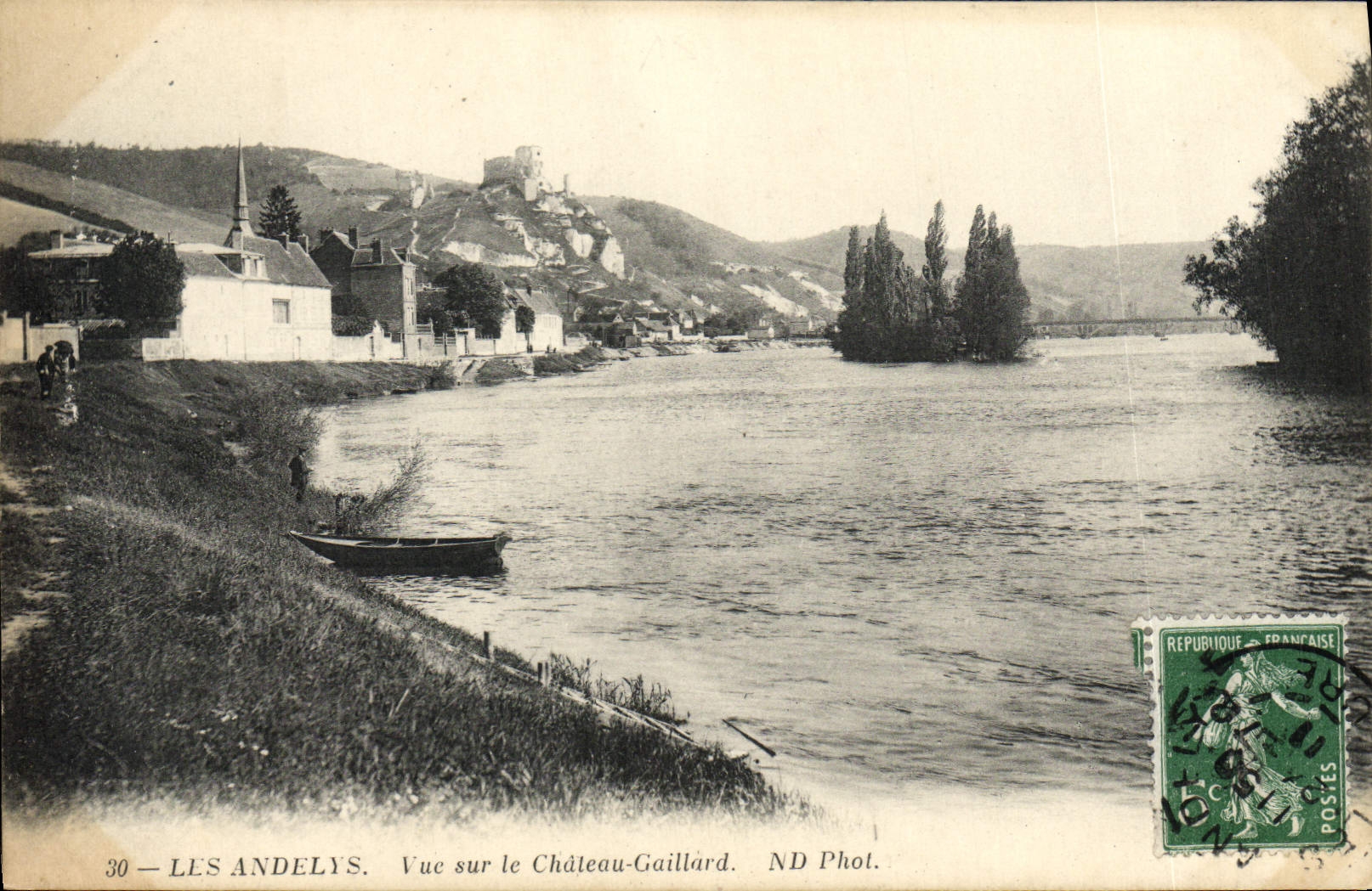 CPA Les Andelys Vue sur le Chateau Gaillard