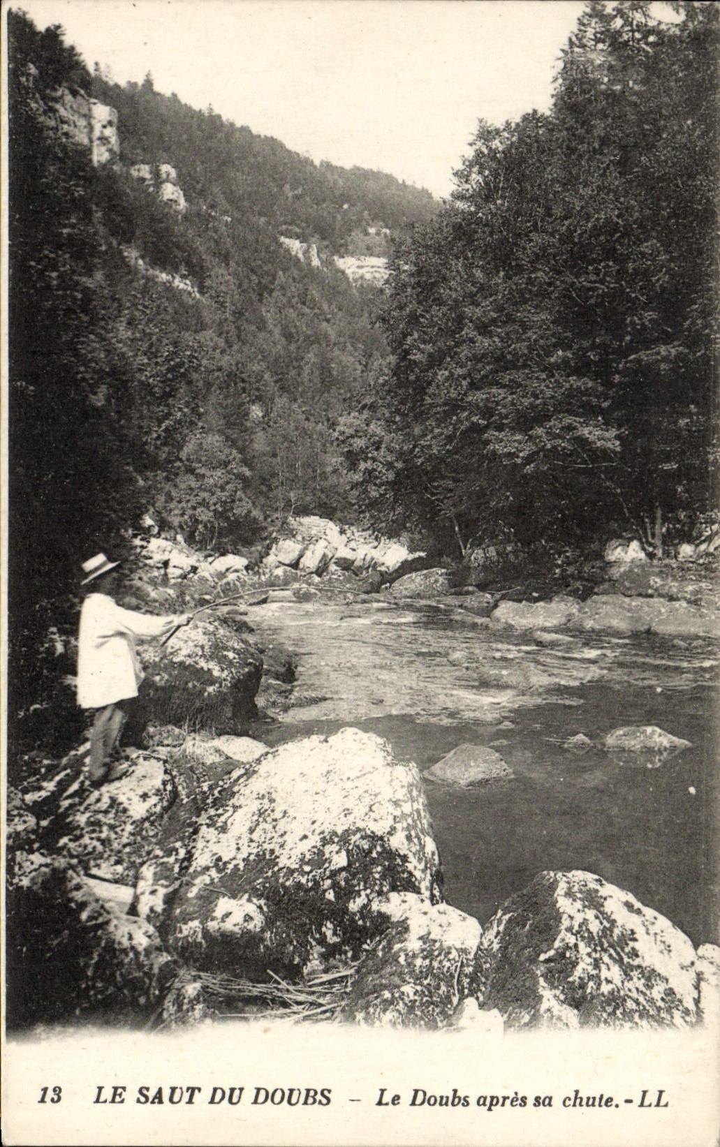 VINTAGE POSTCARD the Jump of Doubs Doubs after its fall