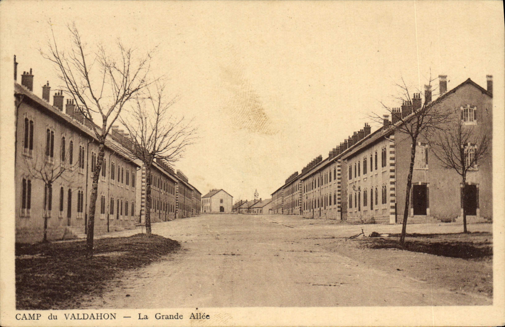 VINTAGE POSTCARD Camp of Valdahon the Large Militaria Alley