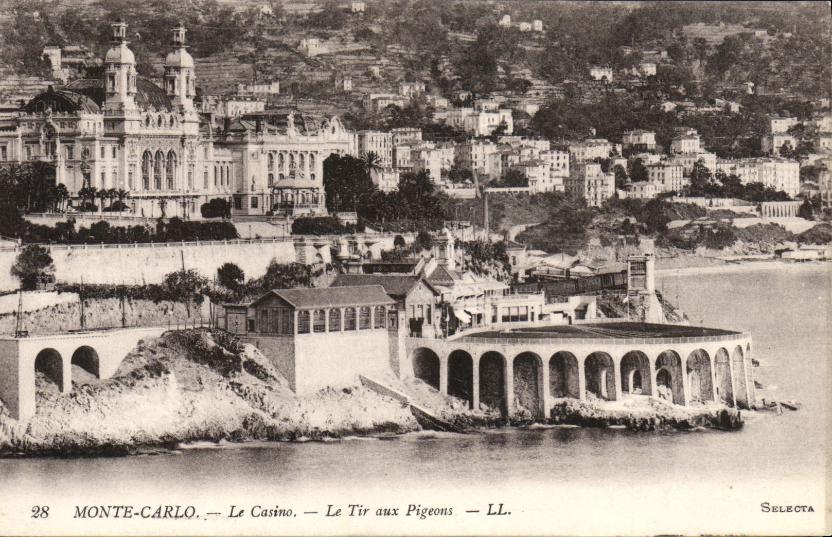 VINTAGE POSTCARD Monte Carlo the Shooting with the Pigeons