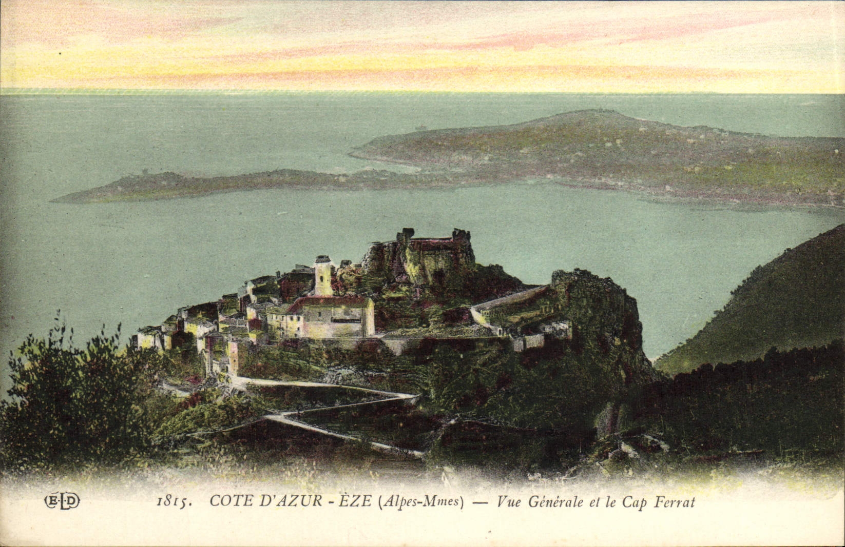 Dimensión de la POSTAL de la VENDIMIA de la opinión azul y del cabo Ferrat de Eze