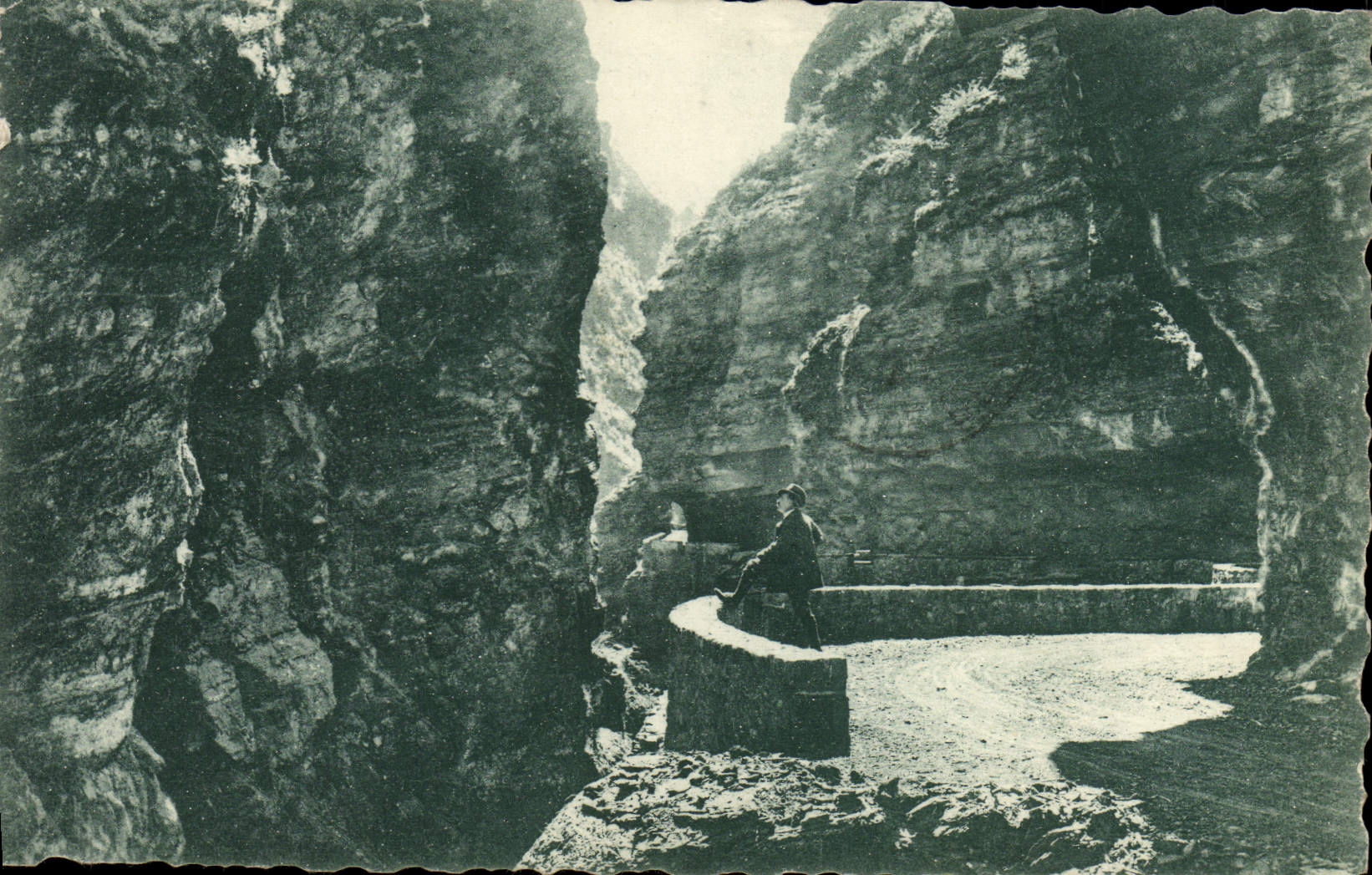 CPA Route des Alpes Gorges superieures de Cians